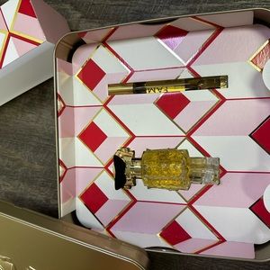 Women’s perfume Fame NEVER USED